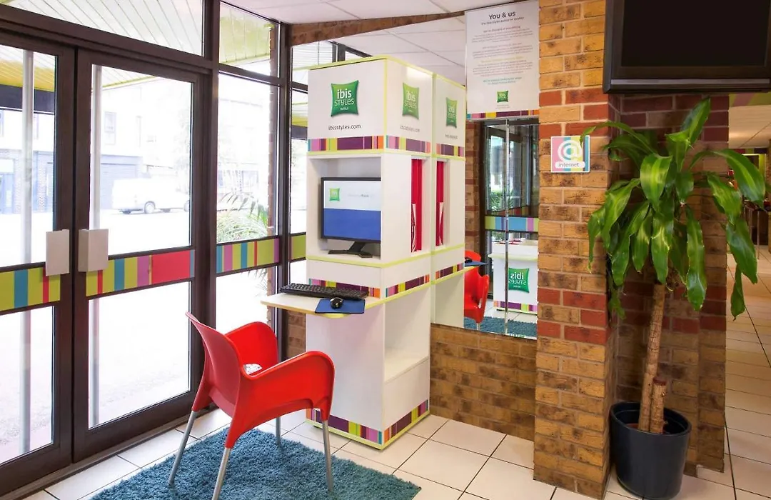 Ibis Styles London Walthamstow-1